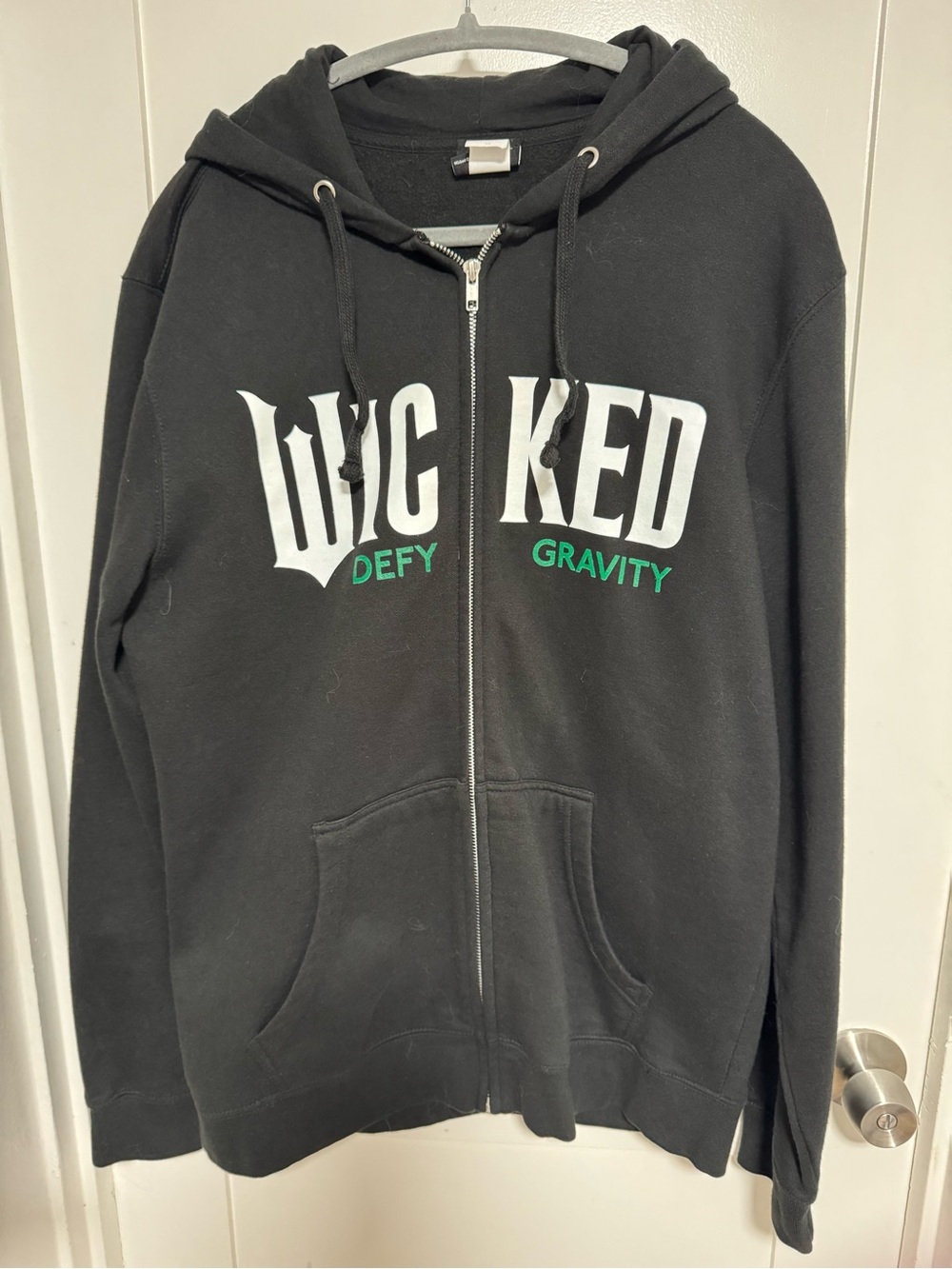 Universal Wicked Black Hoodie Men’s size Large
